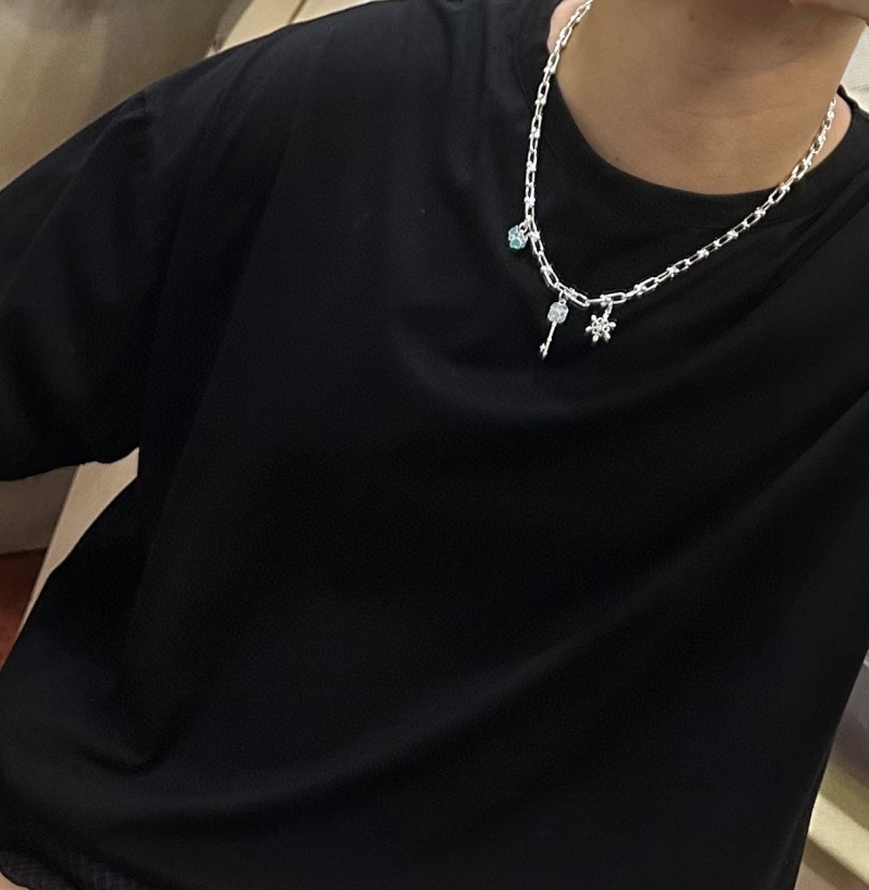 T*f*ny necklaces